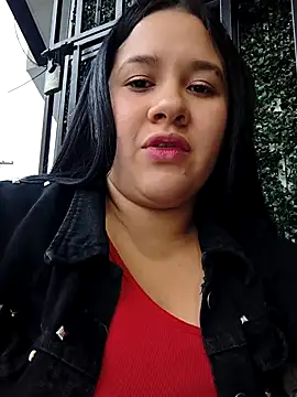 Kendra-daring webcam