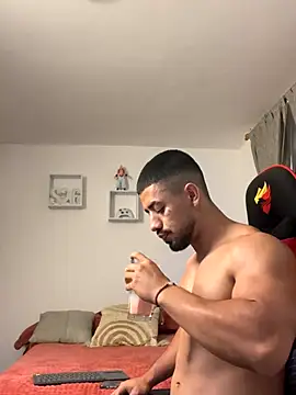 Ezzio_Scolaro webcam