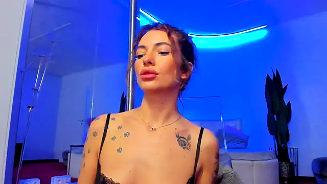 jessicasky_ (F young) - Make me smile !