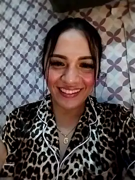 Yourbabyshane webcam