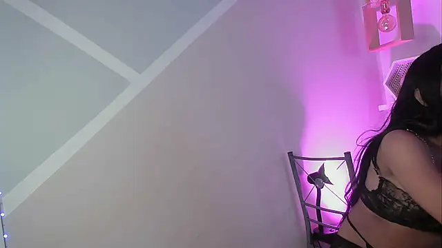 pocahontamoon webcam