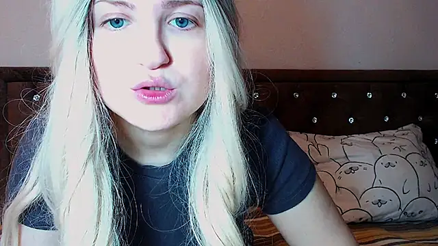 sara4uu - Sara4uu's free webcam