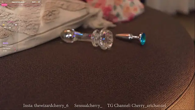 sensualcherry_ webcam