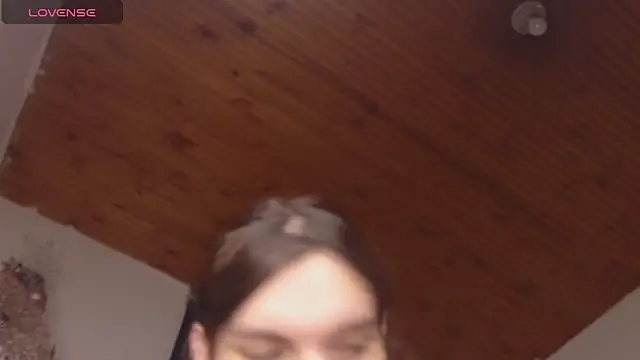 Scarlett_crastrawberry webcam