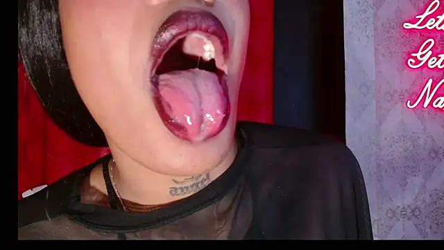 CrystalBrooke3x webcam