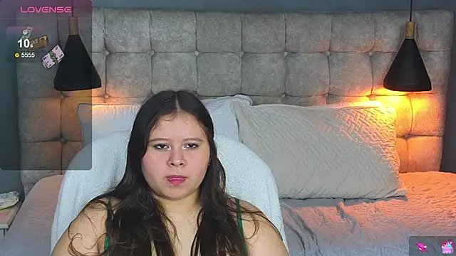 Laia_and_Aloby webcam