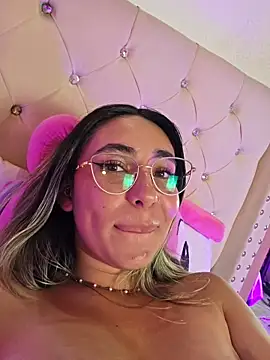 Scarlett_Khan webcam