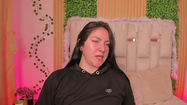 jenifer__power10 webcam