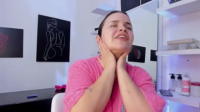 SeleneLuminari8 webcam