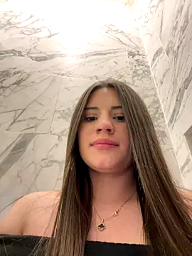 Isabella21_ webcam