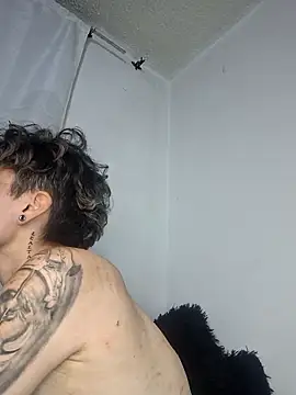 megan_cr webcam stripchat model stream image