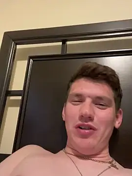 dakota1998x (M young) - ass tease show