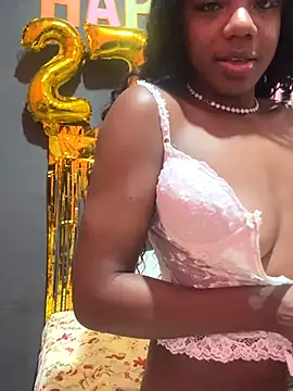 imsuziblack (F young) - 🎂Happy birthday/feliz niver 😍🎂