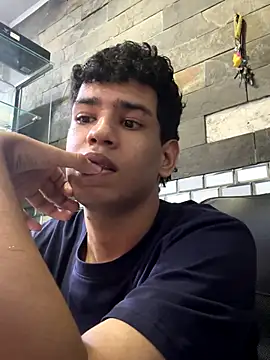 Santiago_Foxx webcam