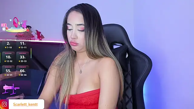 ScarlettAndClark webcam