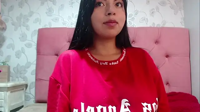 CarolineBrunx webcam