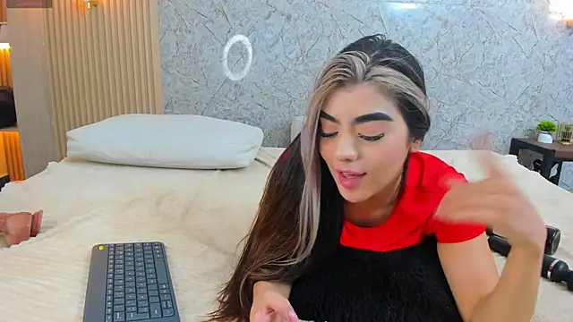 Antonella_west webcam