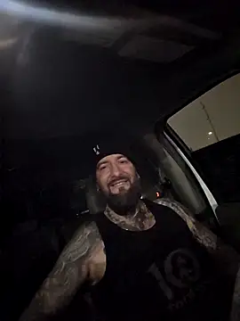 Beardedtattood webcam