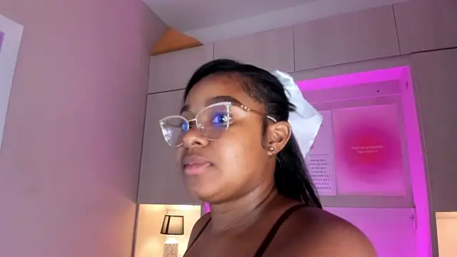 tamaraa_smiith webcam