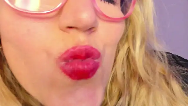 naty_mature_ - Naty_Mature_'s free webcam - UK Sex Cams