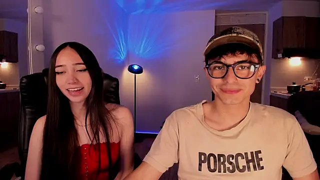 Mikeyvioleta_ webcam