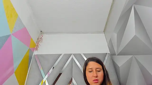 Valeria_grey69 webcam