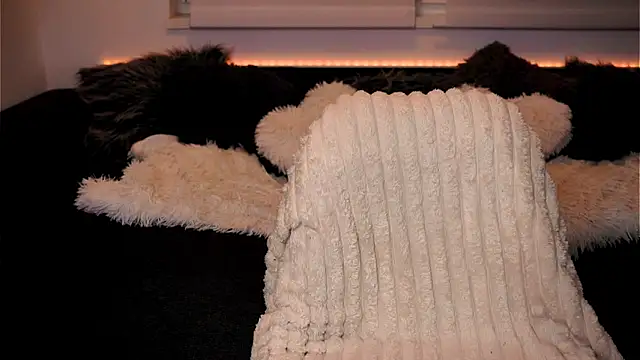 sweet_rapunzell webcam