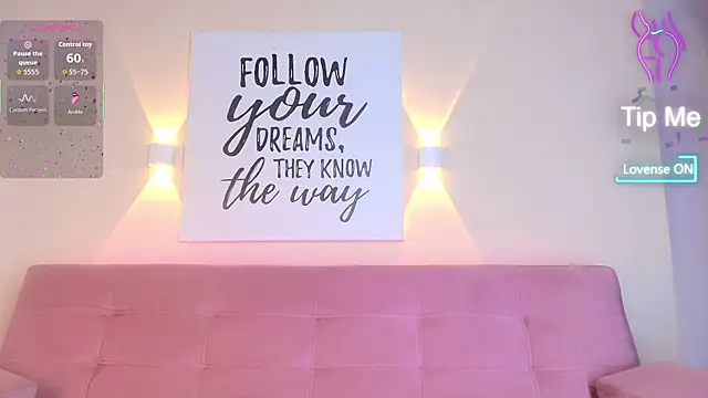 SunnyGilmoree webcam