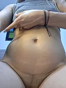 Elianasuarezz webcam