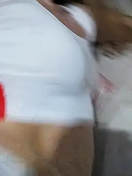 Melzinhasweet webcam