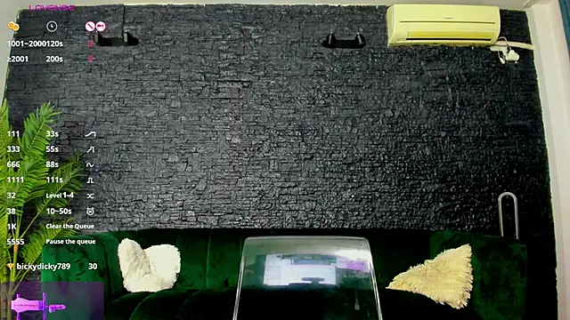 Cherry_Charmxxx webcam