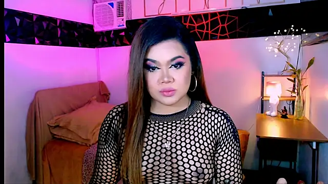 asiankatyhuge webcam