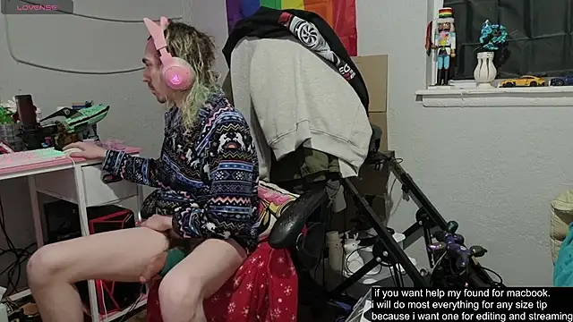 tallnerdyguy - Tallnerdyguy's free webcam - UK Sex Cams