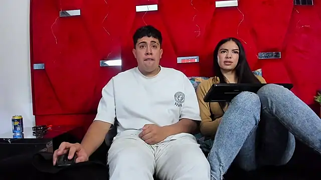 Emmaanddarling webcam