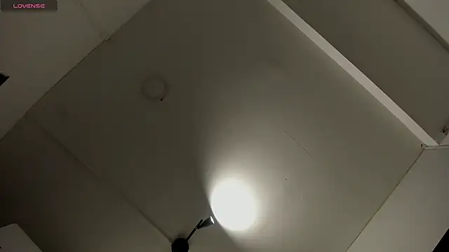 ALICEPOIXXXON webcam