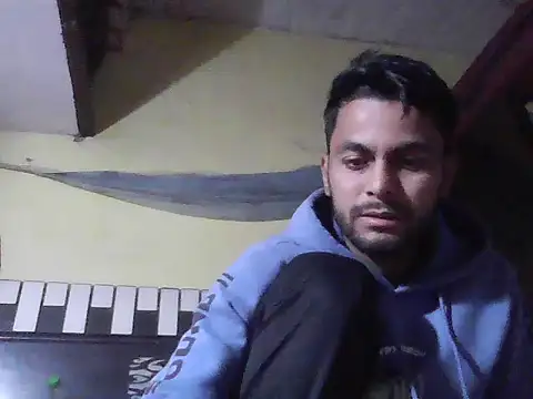 Stubborndesiboy webcam