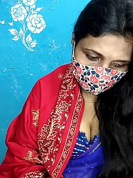 Hotty_Kavita webcam
