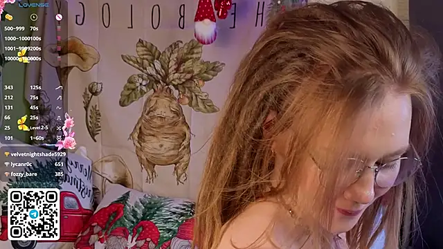 lyra_thenymph webcam