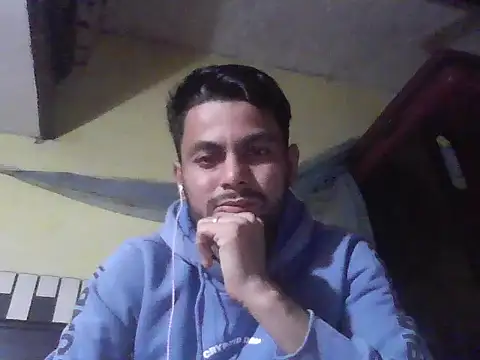 stubborndesiboy - Stubborndesiboy's free webcam