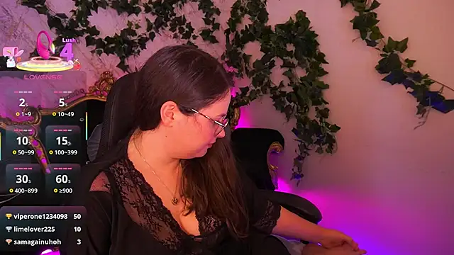 SophieDreamss webcam