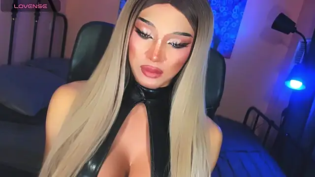 xUrGoddess_Bellax webcam