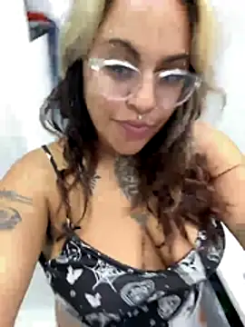 lolafairytail webcam