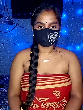 Sweet-Maddlina webcam