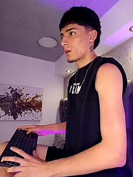 MateoMitchell webcam