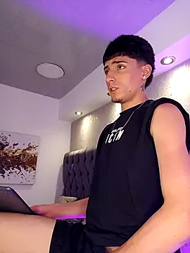 MateoMitchell webcam