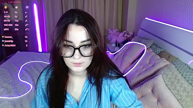 adelecutie - AdeleCutie's free webcam - UK Sex Cams