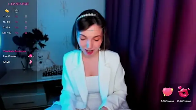 KindHazelHere_ webcam