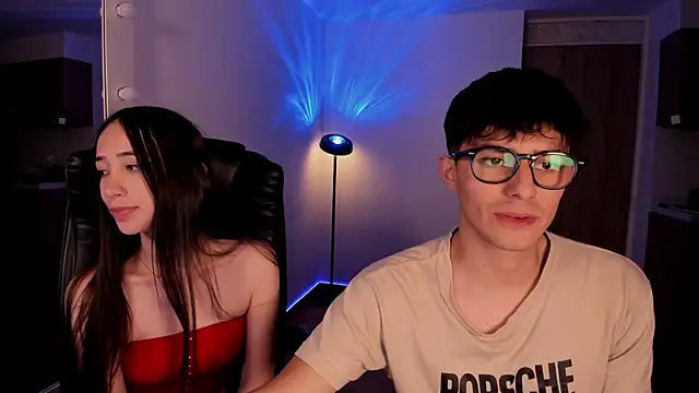 mikeyvioleta_ (Ask my age) - 💦 Penetration Show – Let’s go wild! 🔥