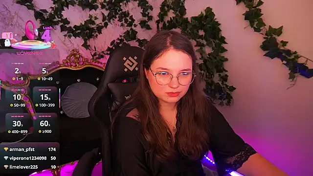 SophieDreamss webcam