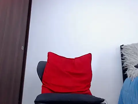 andrea_de_lucaa webcam